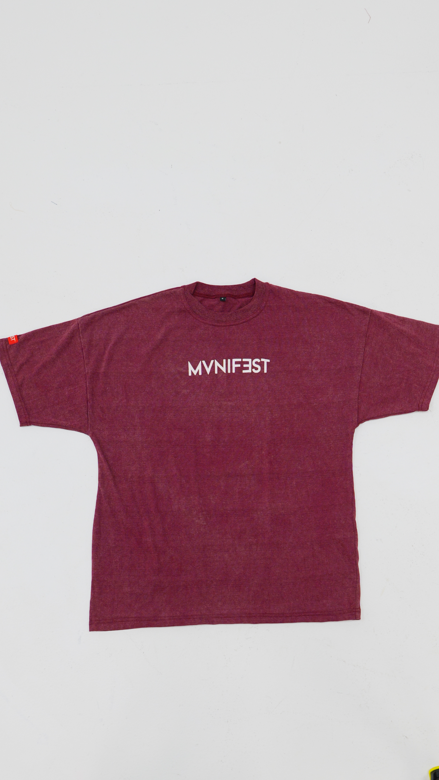"DEAD WAIT" T-SHIRT BURGANDY