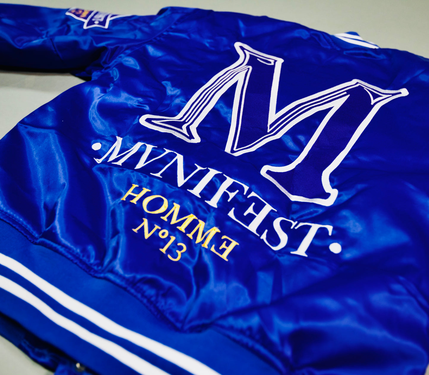 MVNIFEST HOMME Nº13 Satin Varsity Jacket – Blue