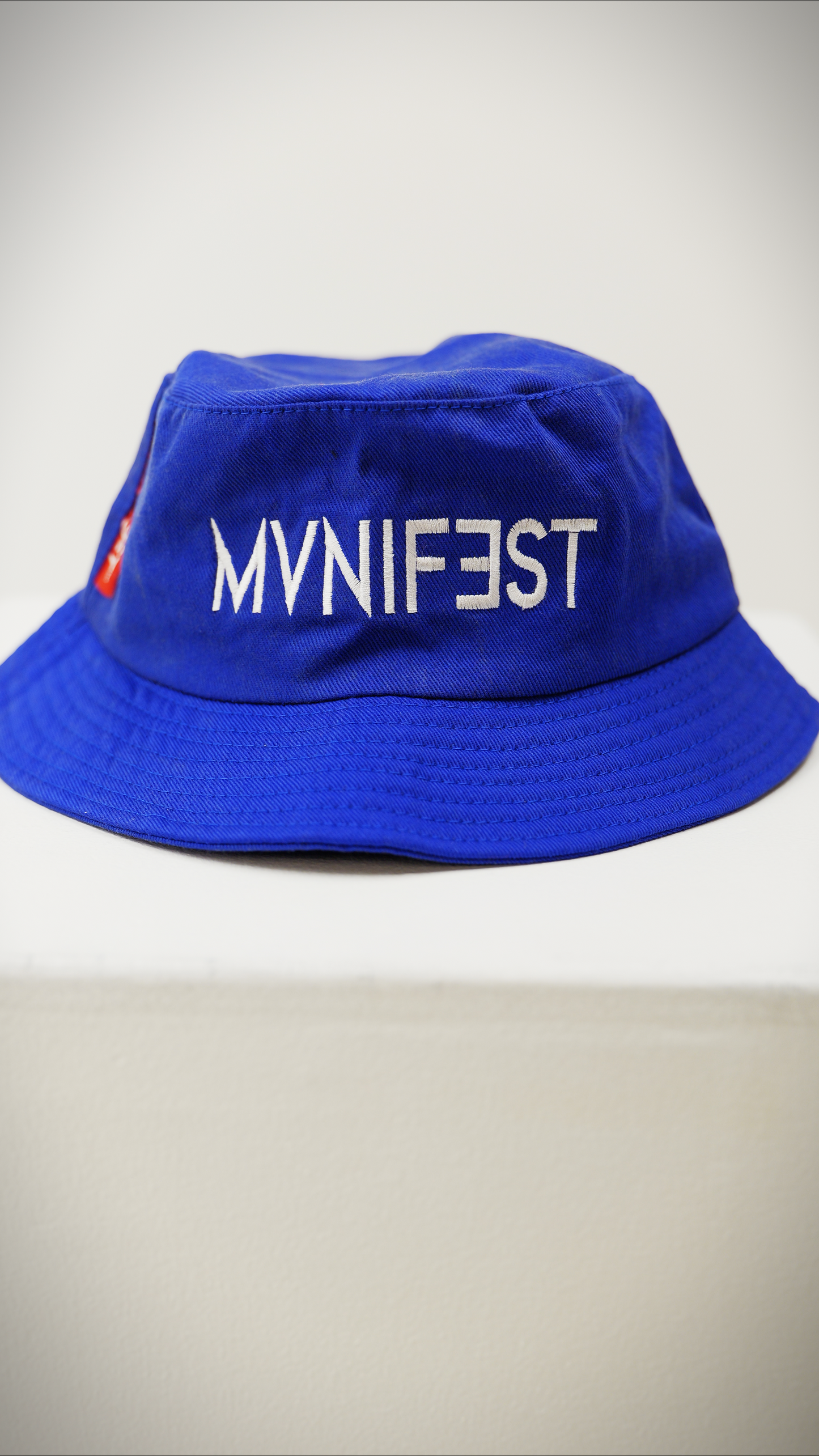 MVNIFEST BUCKET HAT "vintage"